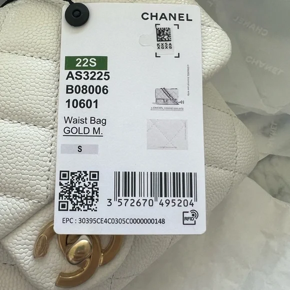 Chanel - Picture 6 of 6